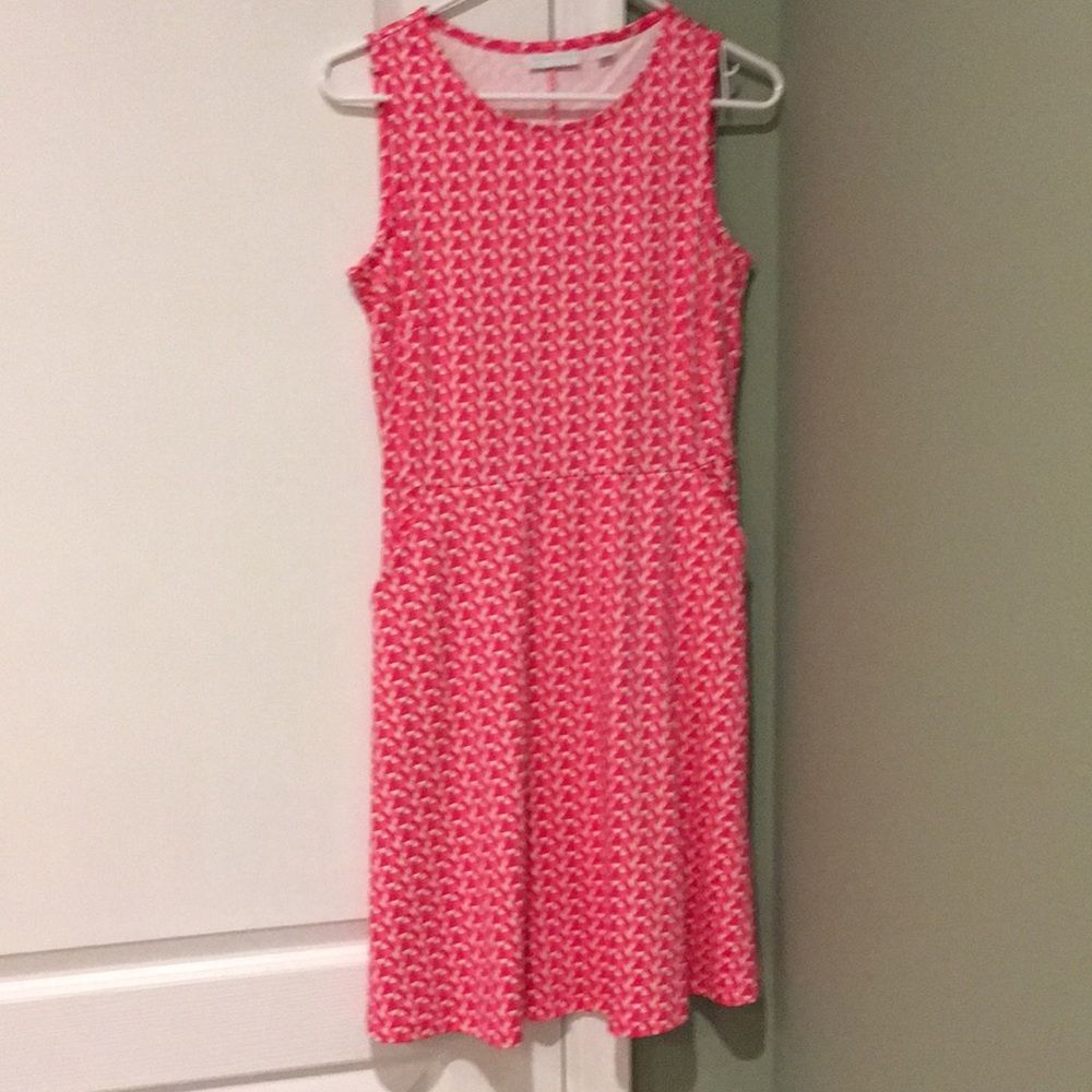 Sleeveless dress with pockets - new without tags